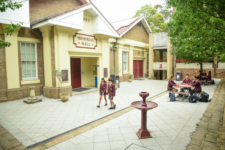 Students at Memorial Hall